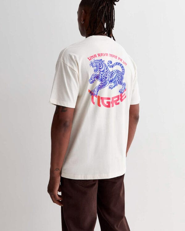 Una raya mas pa un tigre - Oversize Tee - Imagen 3